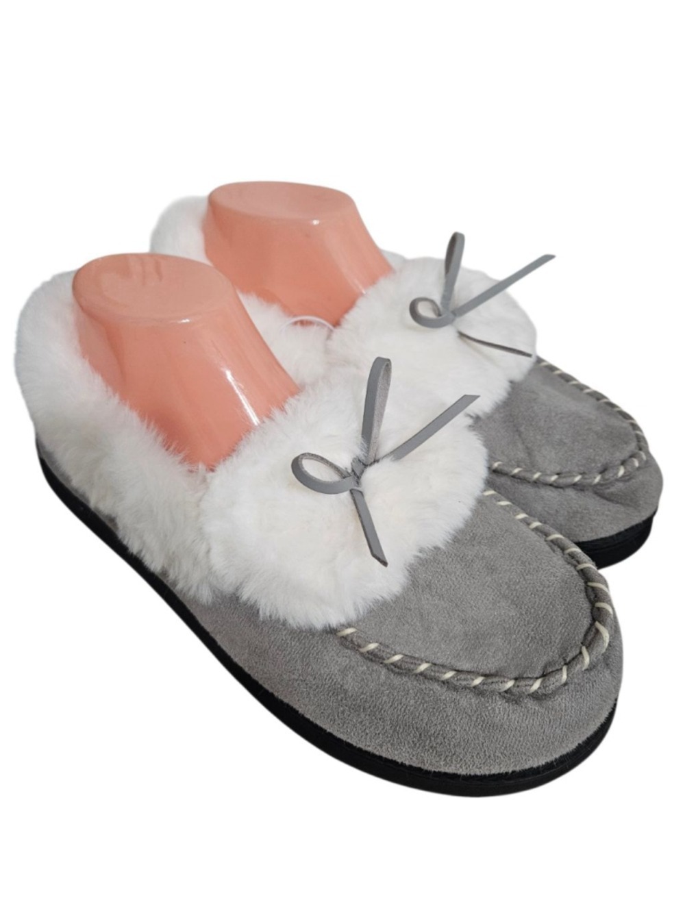NWT Rock Dove Women's Grey/White Slippers Sz 9.5-10.5